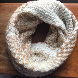 Never worn Old Navy white and tan infinity scarf!